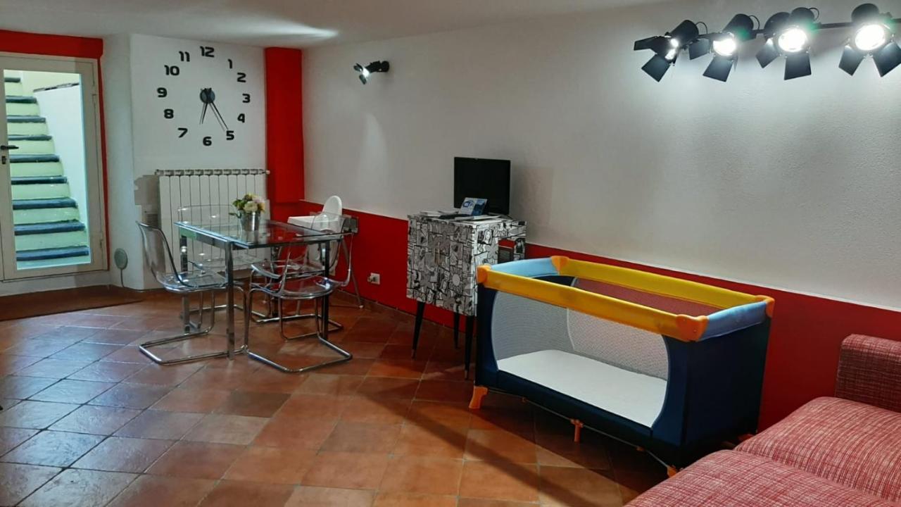 Movie Star Apartment With Garden Florencie Exteriér fotografie